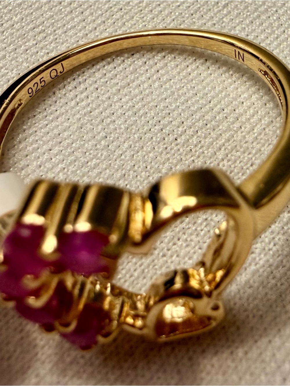 14K Yellow Gold plated 925 Sterling Silver Heart Ring with Pink Rubies Size 7 - Picture 5 of 5